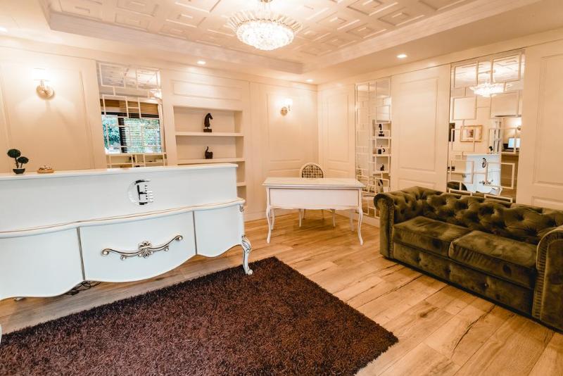 Green House Hotel & Restaurant