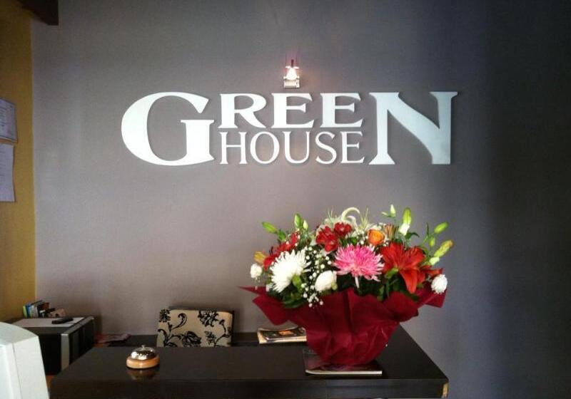Green House Hotel & Restaurant