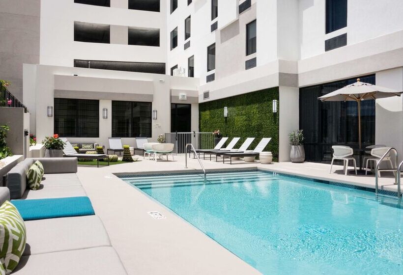فندق Hampton Inn & Suites Miami Wynwood Design District