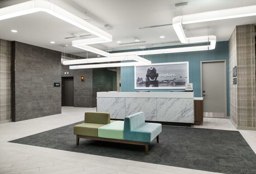 فندق Hampton Inn & Suites Miami Wynwood Design District