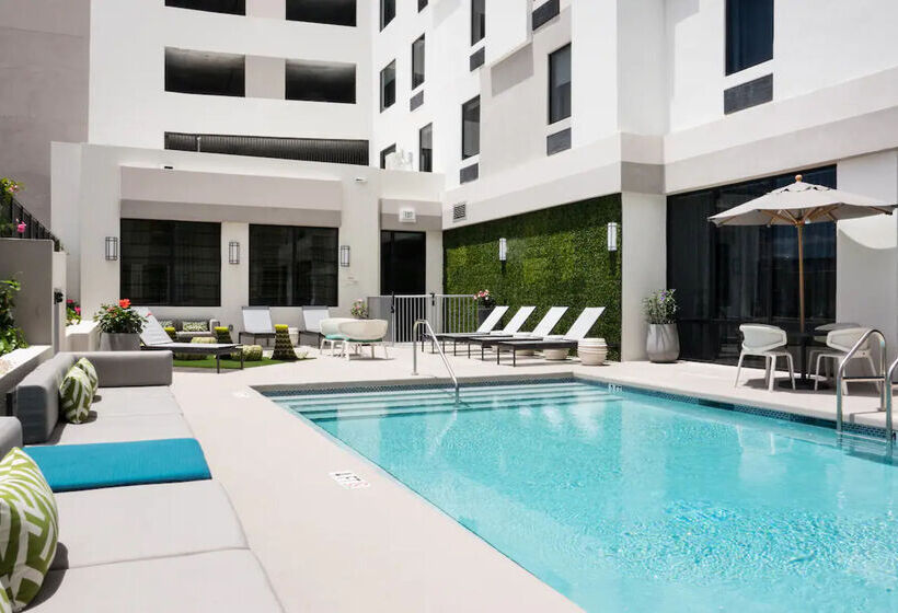 فندق Hampton Inn & Suites Miami Wynwood Design District