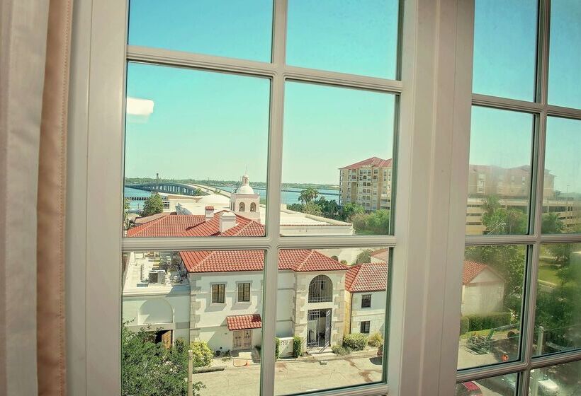 فندق Hampton Inn & Suites Bradenton Downtown Historic District