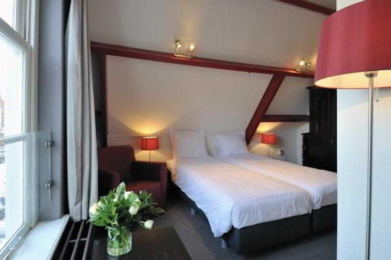 فندق Het Raedthuys Restaurant & Suites