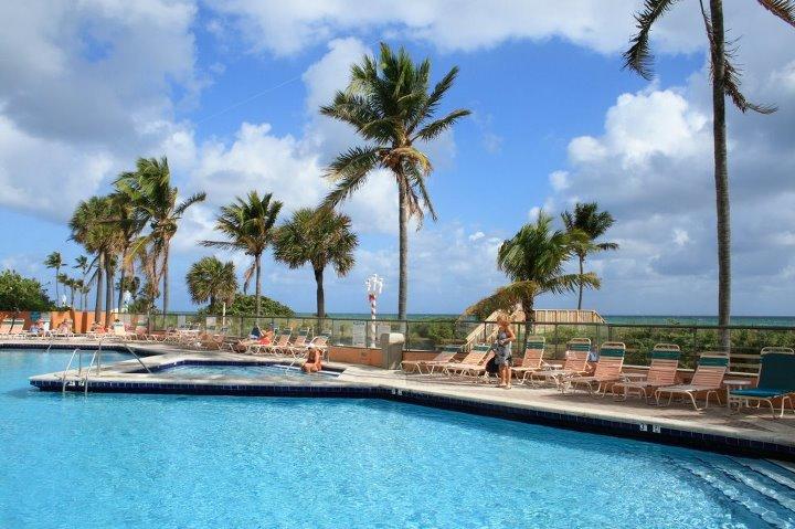 Отель Historic Hollywood Beach Resort