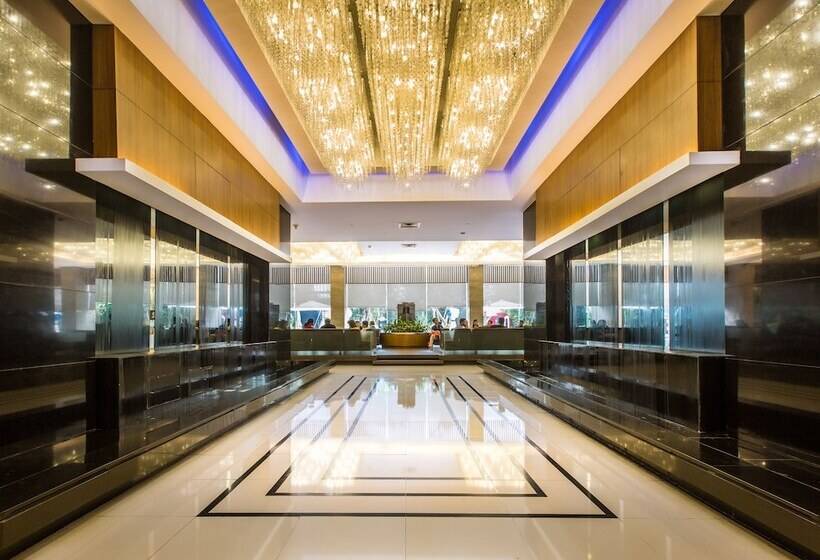 هتل Holiday Inn Express Manila Newport City, An Ihg