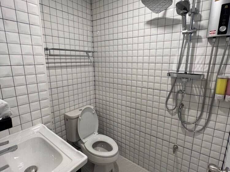 Отель Inspire House