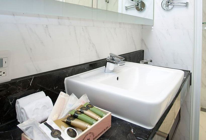 酒店 Justwin Grand