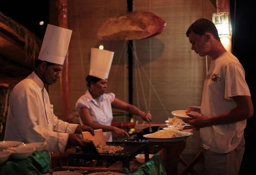 Отель Kirinda Beach Resort