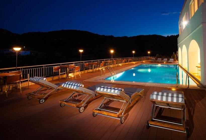 ホテル Kythea Resort