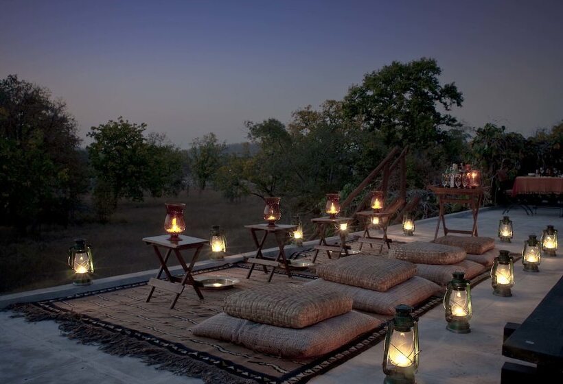 호텔 Mahua Kothi Bandhavgarh - A Taj Safari Lodge