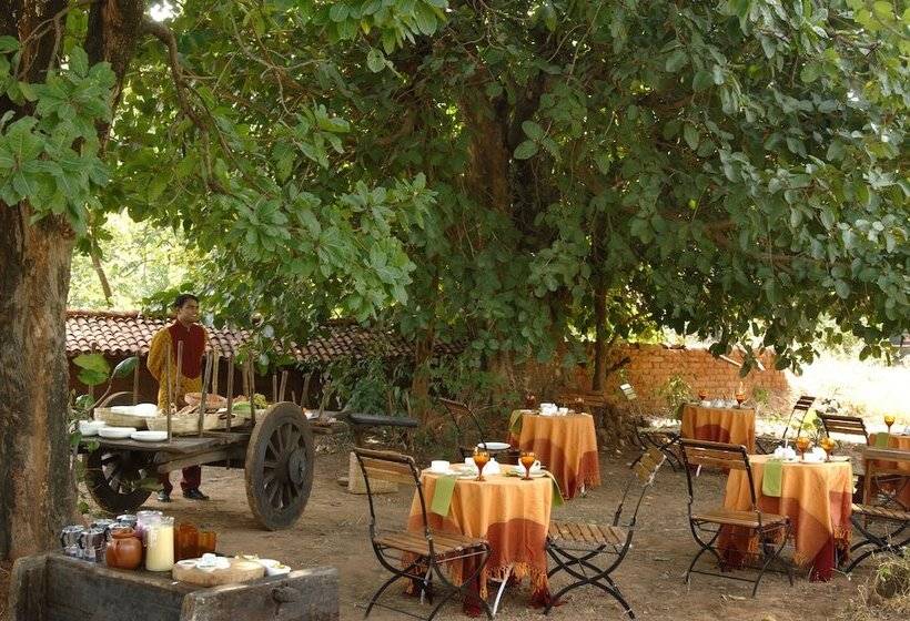호텔 Mahua Kothi Bandhavgarh - A Taj Safari Lodge