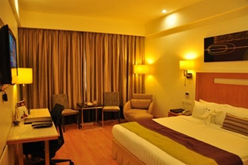 هتل Manasarovar  The Fern