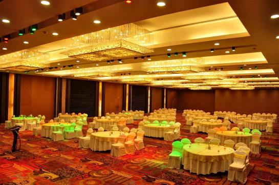 هتل Manasarovar  The Fern