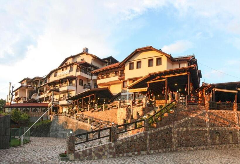 هتل Manastir Berovo
