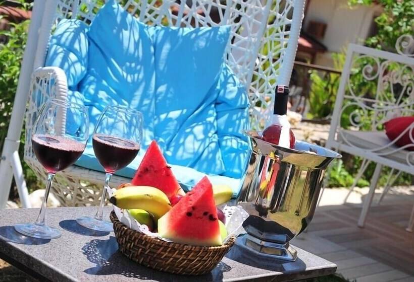 هتل Mervehan Residence