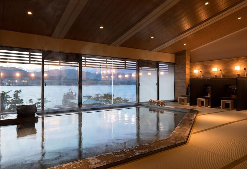 ホテル Miyajima Villa