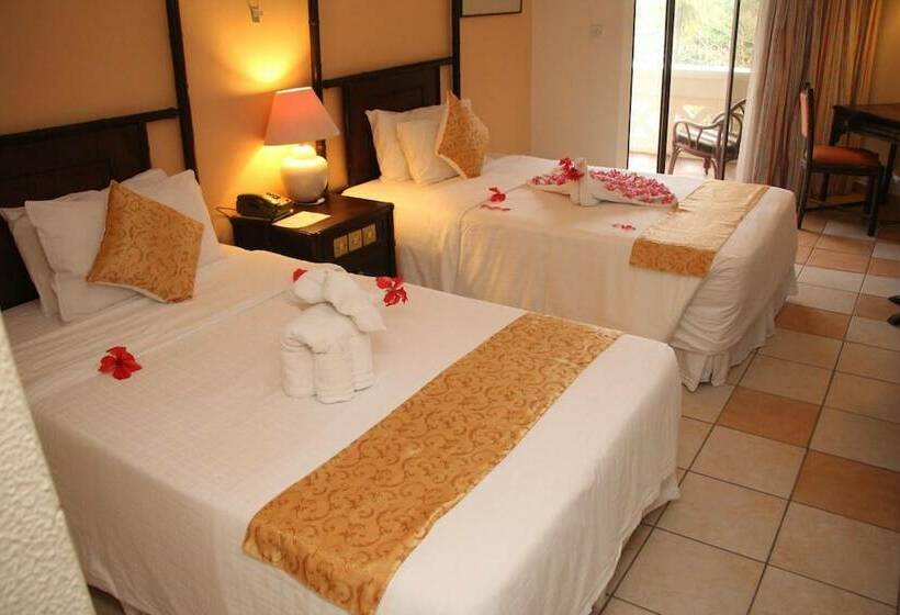 호텔 Mombasa Continental Resort