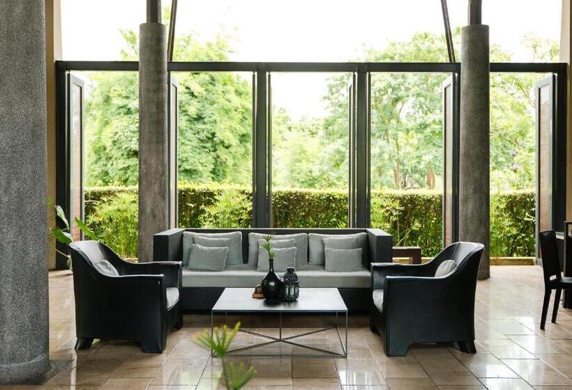 فندق Muthi Maya Forest Pool Villa Resort