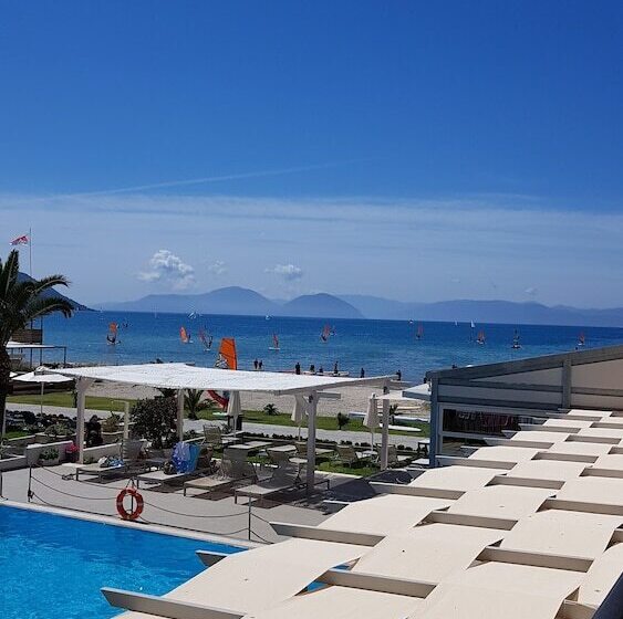 בית מלון כפרי Grand Nefeli