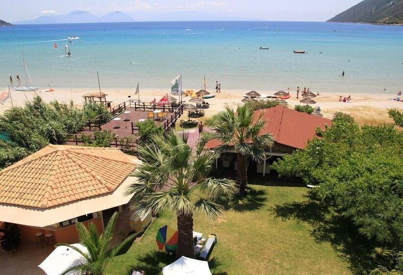 בית מלון כפרי Grand Nefeli