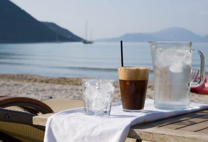 בית מלון כפרי Grand Nefeli