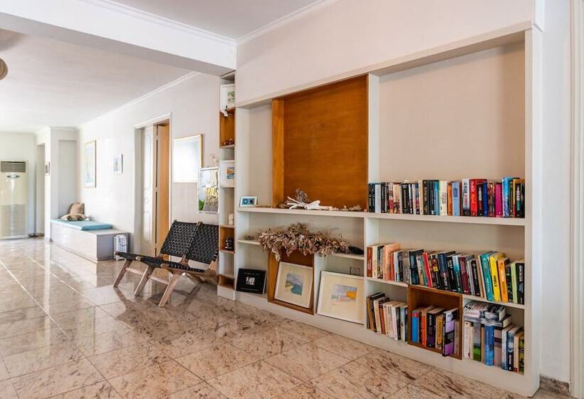 בית מלון כפרי Grand Nefeli