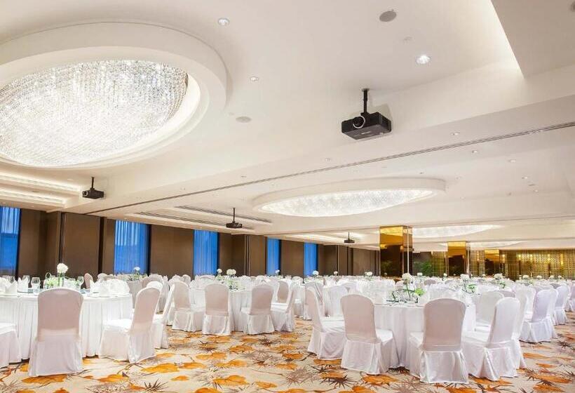 Отель Nikko Xiamen