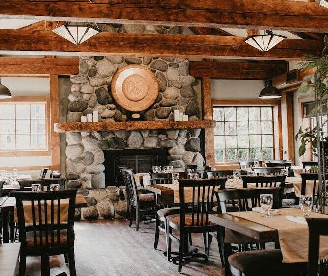 Отель Old House