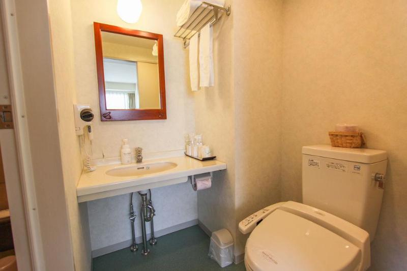 فندق Palm Royal Naha Kokusai Street