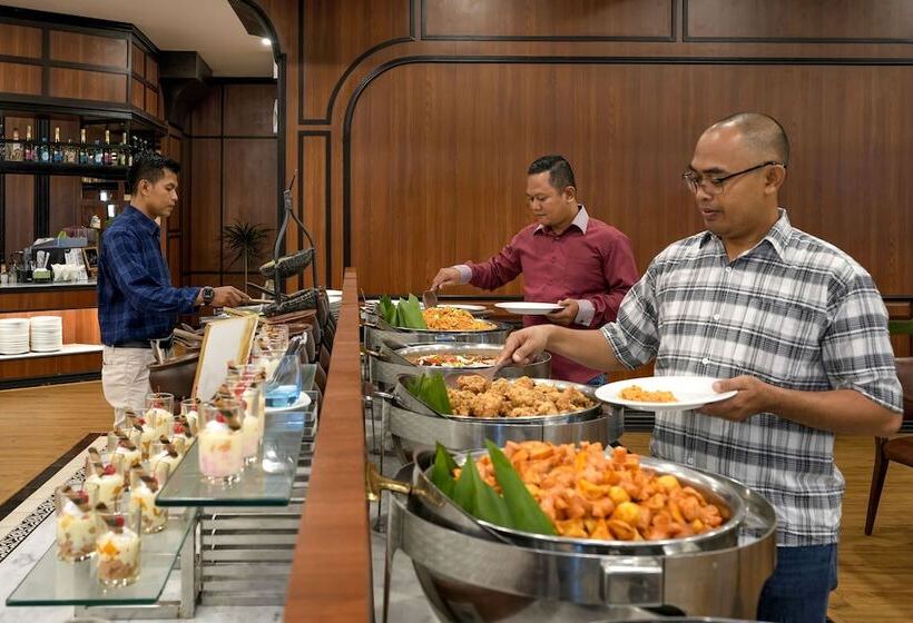 ホテル Pangeran Pekanbaru