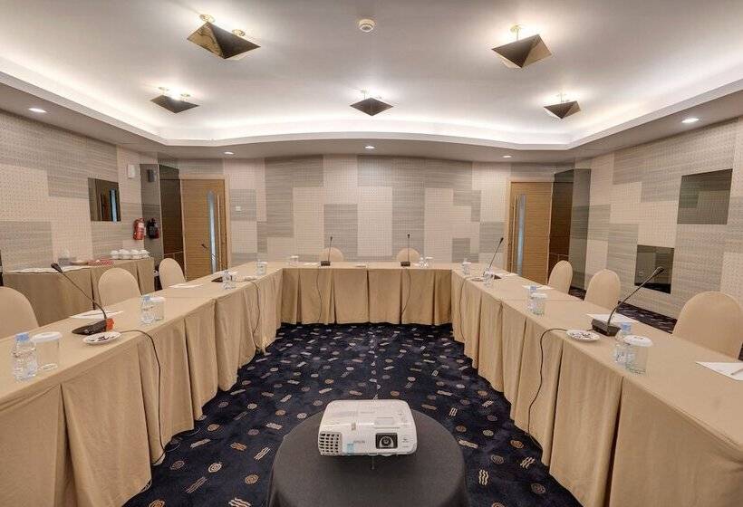 ホテル Pangeran Pekanbaru