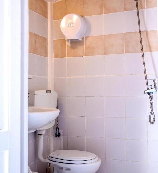 בית מלון כפרי Paradise Beach Resort