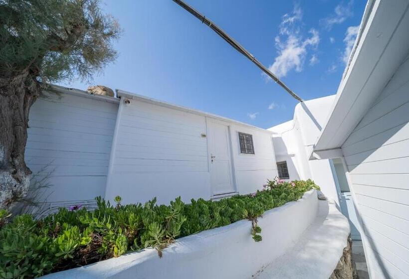 בית מלון כפרי Paradise Beach Resort