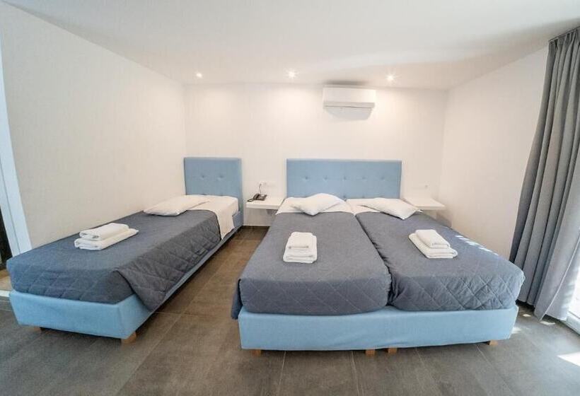 בית מלון כפרי Paradise Beach Resort