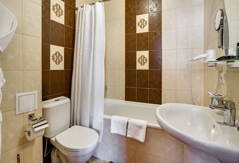 בית מלון כפרי Park City Rose