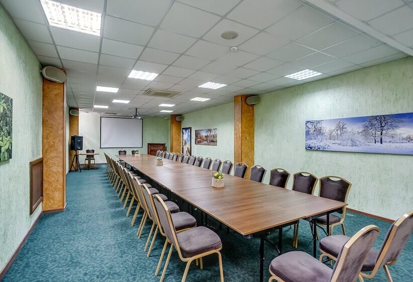 בית מלון כפרי Park City