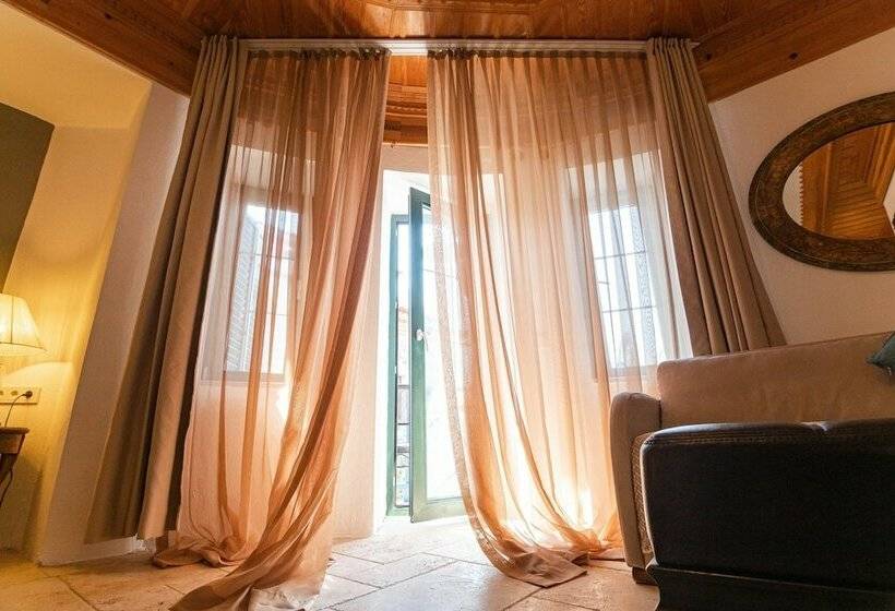 בית מלון כפרי Wyndham Datca Perili Bay