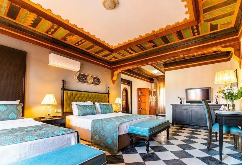 בית מלון כפרי Wyndham Datca Perili Bay