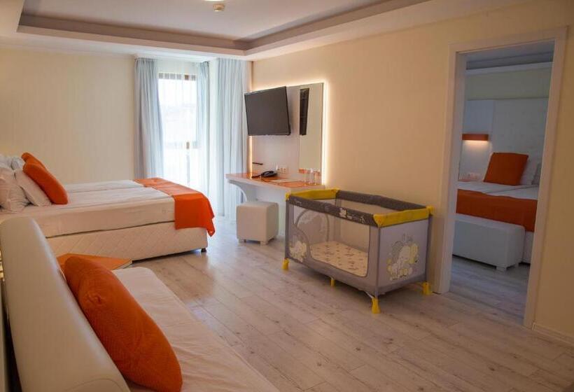 فندق Perla Beach Luxury All Inclusive & Free Beach Access