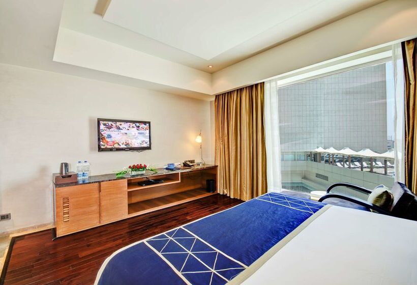 فندق Radisson Blu Kaushambi Delhi Ncr
