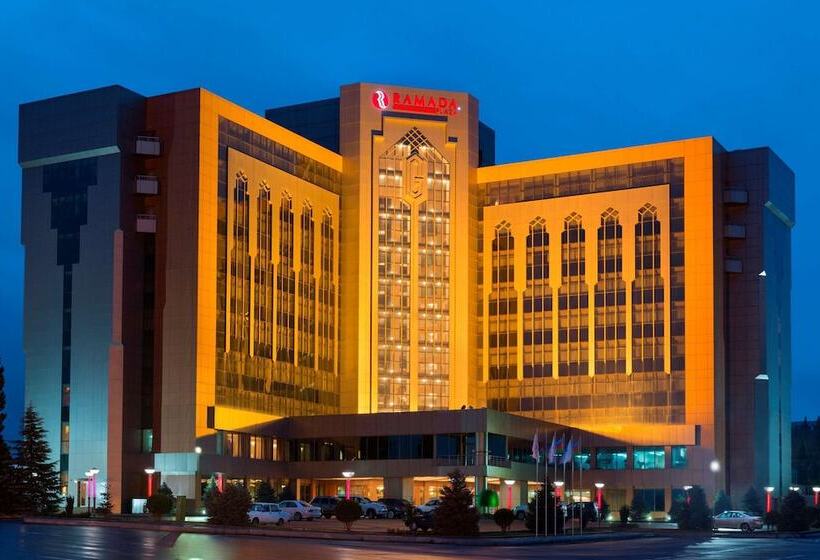 هتل Ramada Plaza By Wyndham Gence