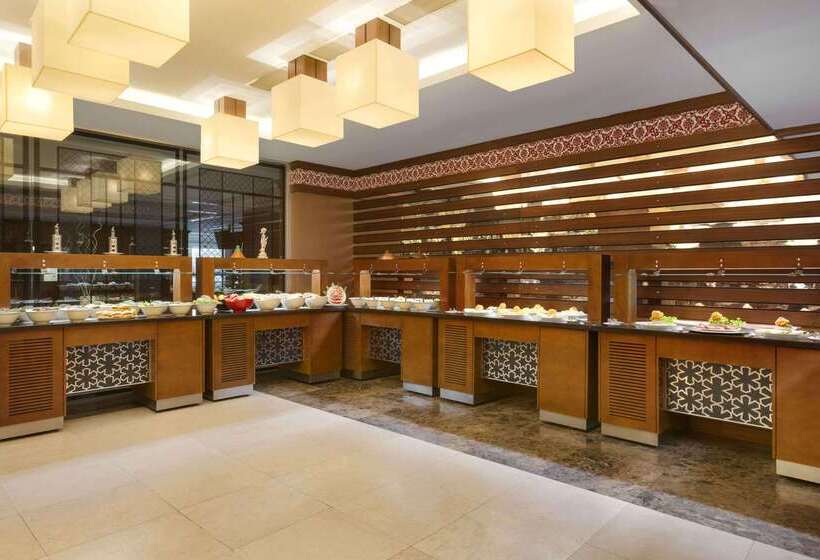 هتل Ramada Plaza By Wyndham Izmit