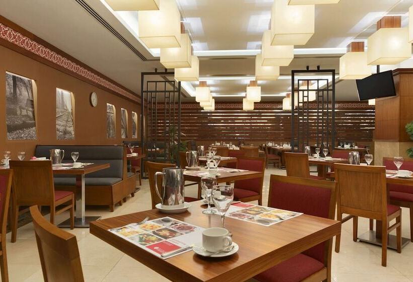 هتل Ramada Plaza By Wyndham Izmit