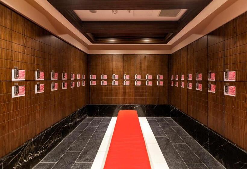 هتل Ramada Plaza By Wyndham Izmit