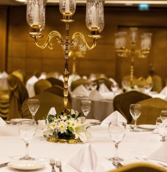 هتل Ramada Plaza By Wyndham Izmit