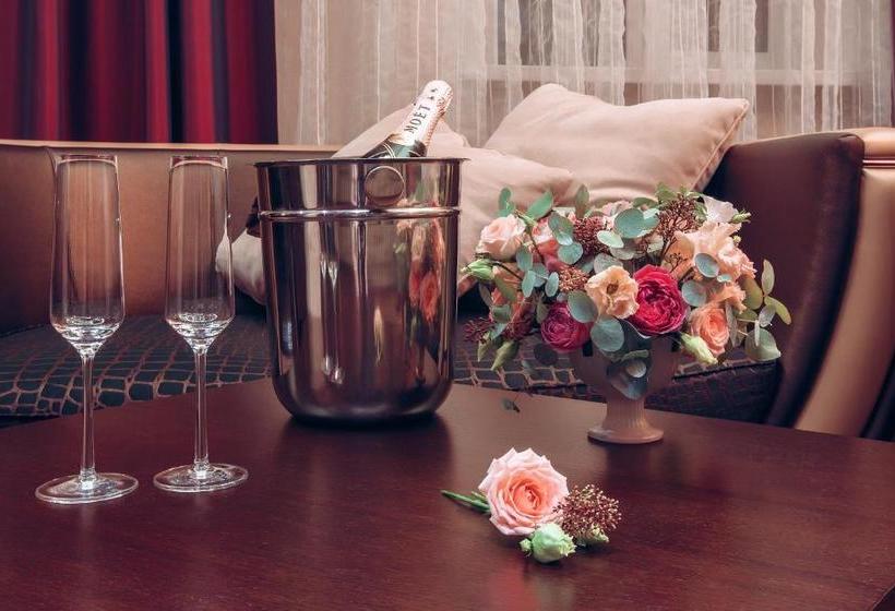 בית מלון כפרי Reavil