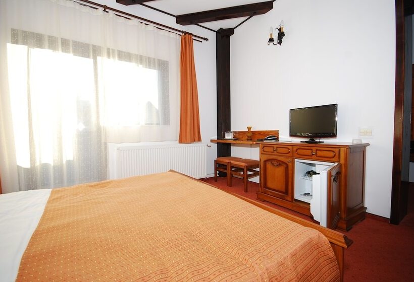 בית מלון כפרי Regina