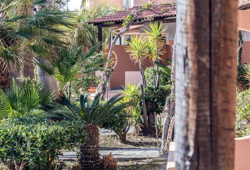 בית מלון כפרי Residence Esmeraldo