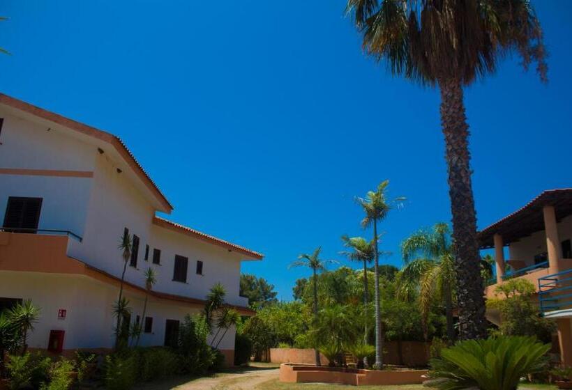 בית מלון כפרי Residence Esmeraldo