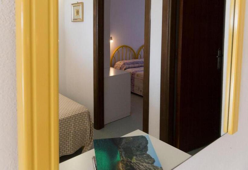 בית מלון כפרי Residence Esmeraldo